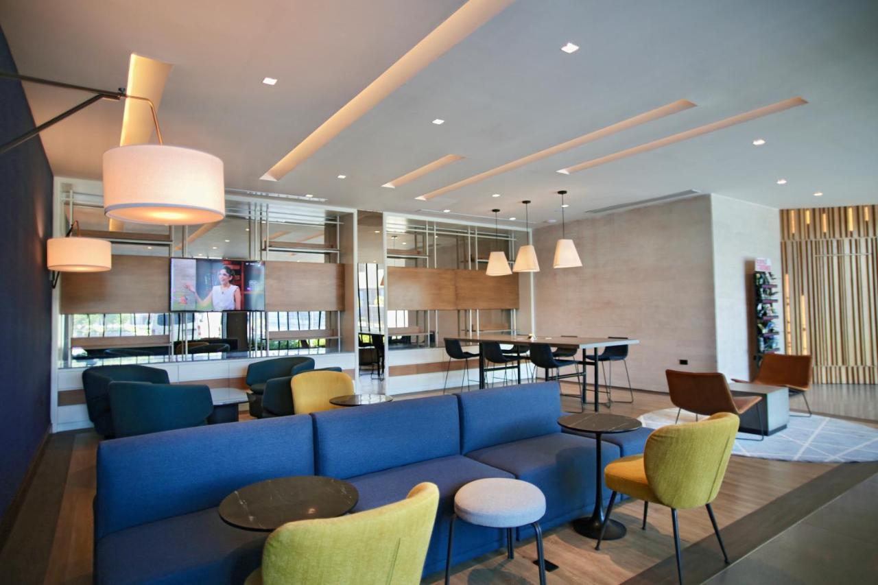 Hotel Antaris Cintermex Monterrey Exteriér fotografie